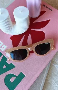Sunglasses | White Fox Boutique Amalfi Sunglasses Sand nude