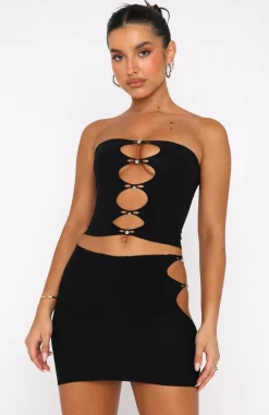 Restocked | White Fox Boutique Built Like This Mini Skirt black