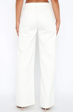 Denim | White Fox Boutique Feeling Hot Pants white