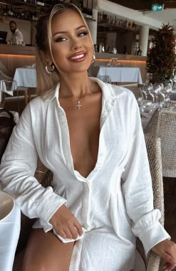 Restocked | White Fox Boutique Feels Like A Holiday Shirt Dress white