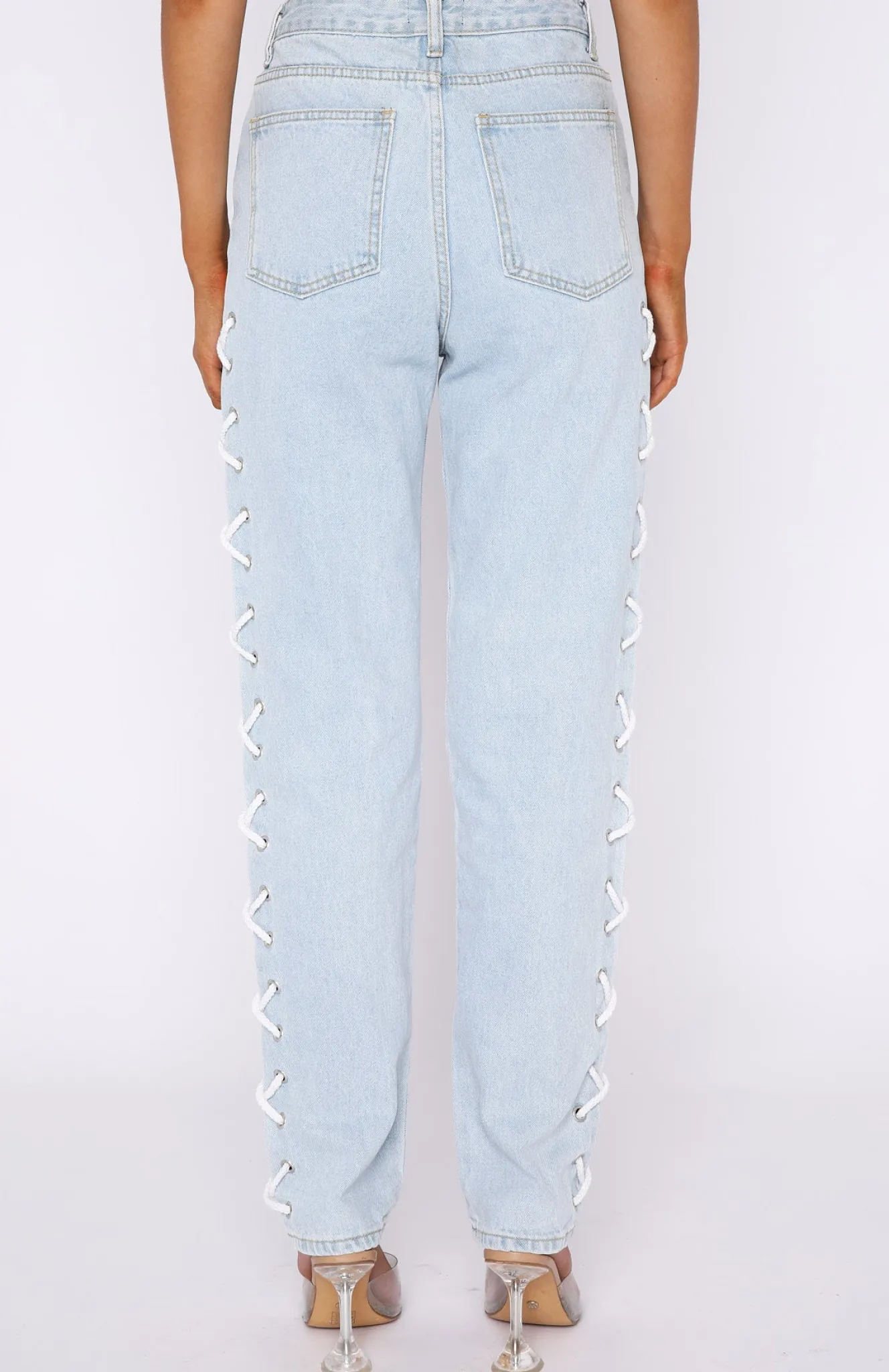 Denim | White Fox Boutique Going With The Flow Jeans Wash blue