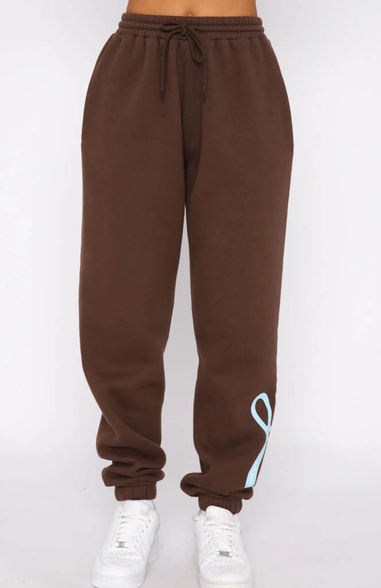 Sweatpants | White Fox Boutique Moving Different Sweatpants Chocolate brown