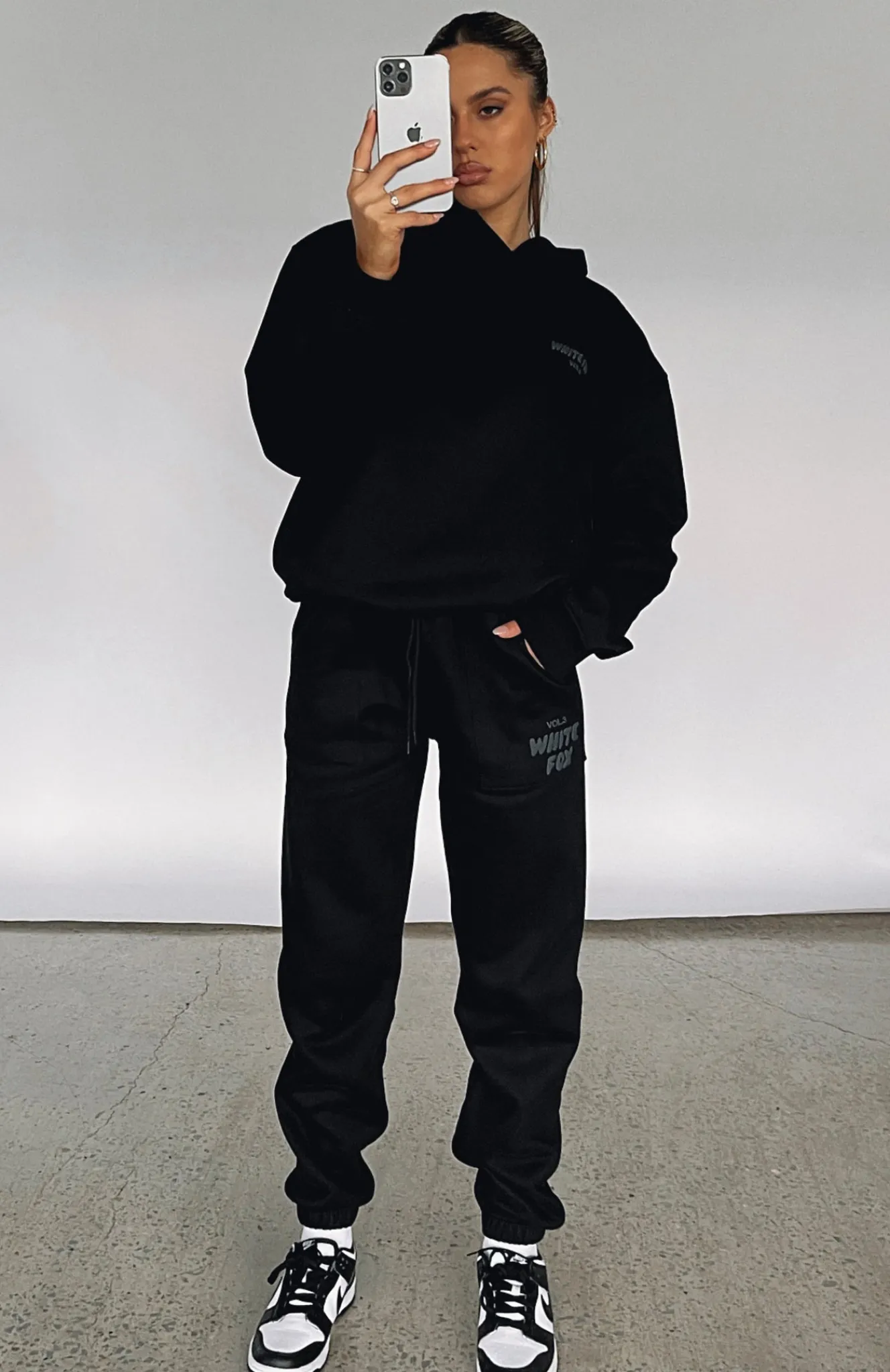 Pants | White Fox Boutique Offstage Sweatpants Onyx black