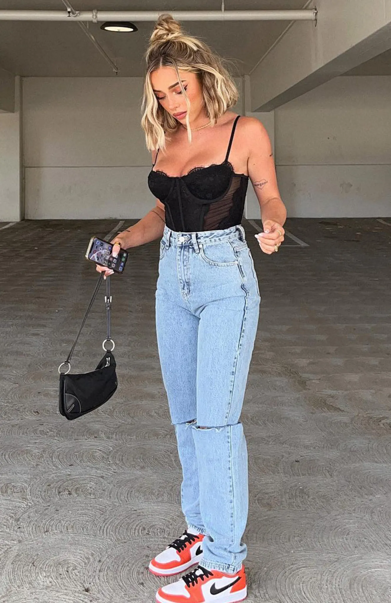 Denim | White Fox Boutique She's All That Straight Leg Denim Jeans Washed blue