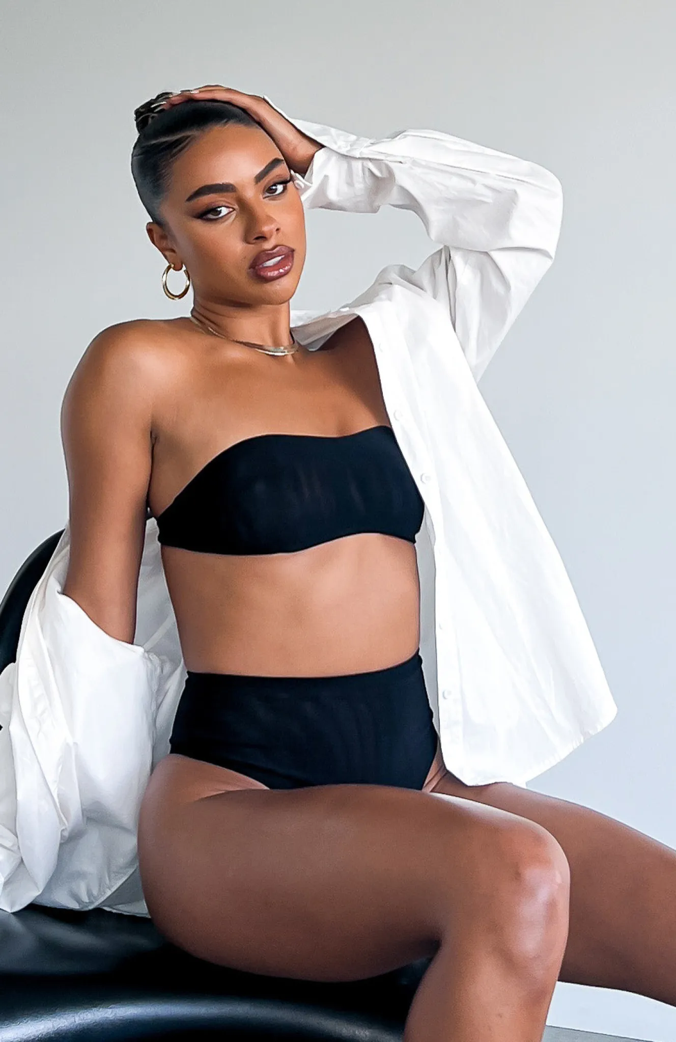 Restocked | White Fox Boutique Total Mood Mesh Hot Pants black