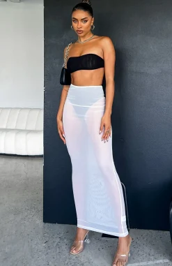 Restocked | White Fox Boutique Total Mood Mesh Hot Pants black