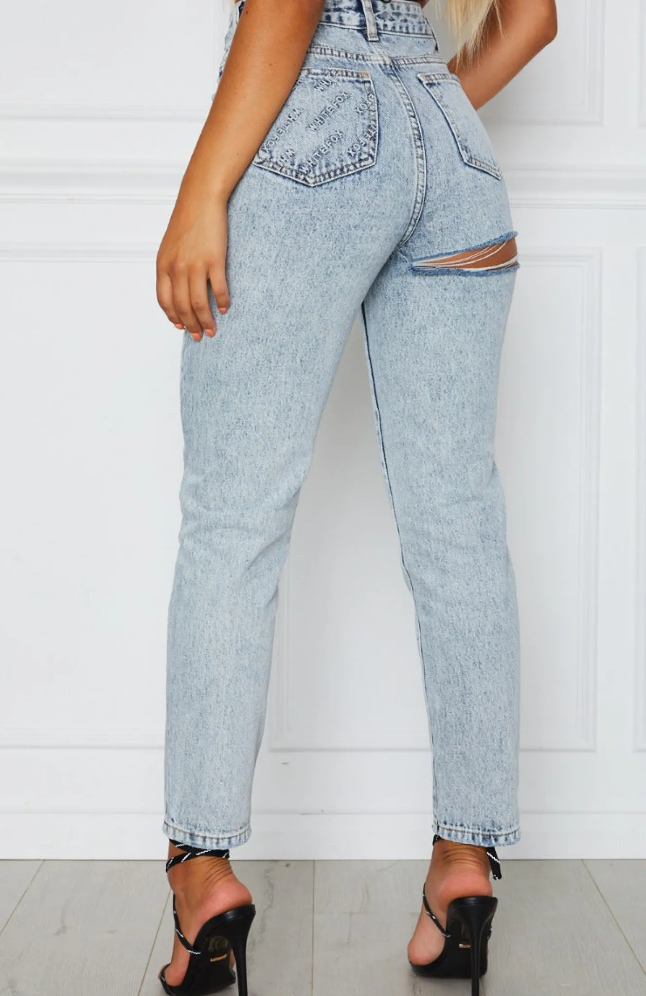 Denim | White Fox Boutique What Goes Around Boyfriend Jeans Washed Denim blue